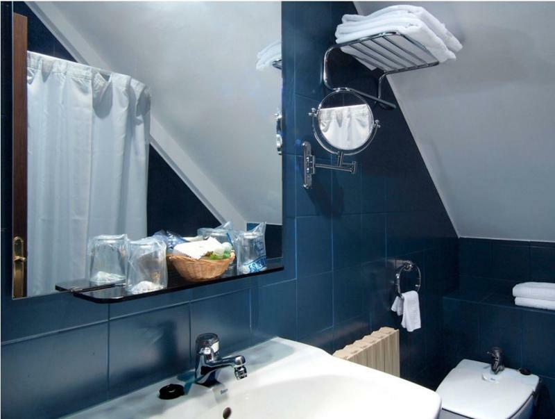 Hotel Y Apartamentos Arias نافيا المظهر الخارجي الصورة